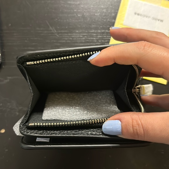 NWT Marc Jacobs The Snapshot Splatter Paint Wallet - Picture 5 of 5